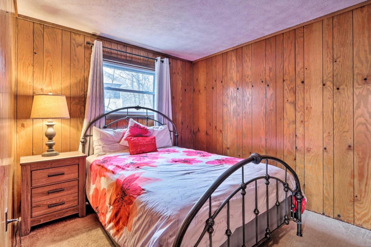 Quiet Poconos Getaway 23 Mi To Camelback Mountain Villa Albrightsville ภายนอก รูปภาพ