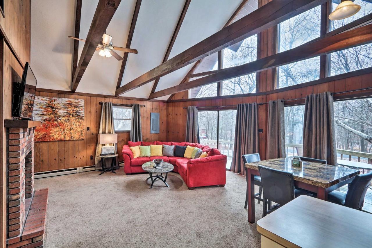 Quiet Poconos Getaway 23 Mi To Camelback Mountain Villa Albrightsville ภายนอก รูปภาพ