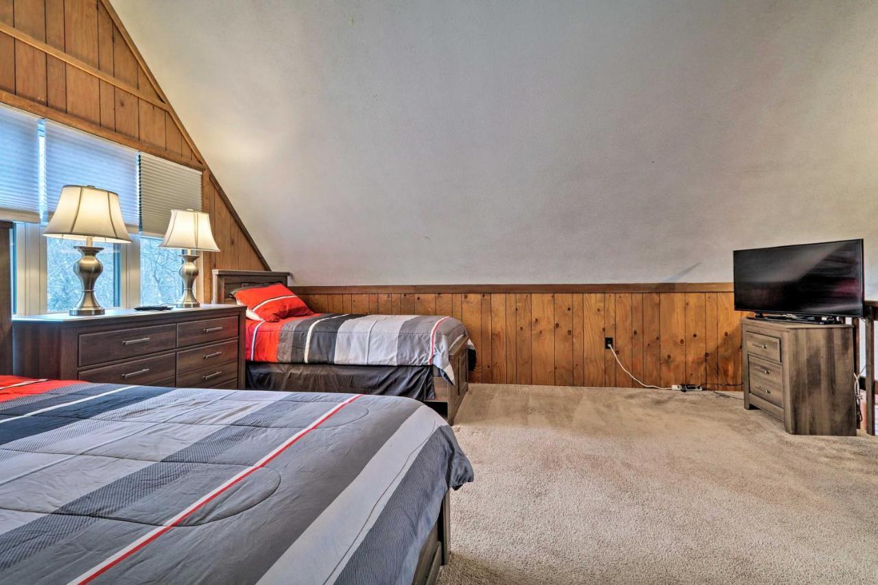 Quiet Poconos Getaway 23 Mi To Camelback Mountain Villa Albrightsville ภายนอก รูปภาพ