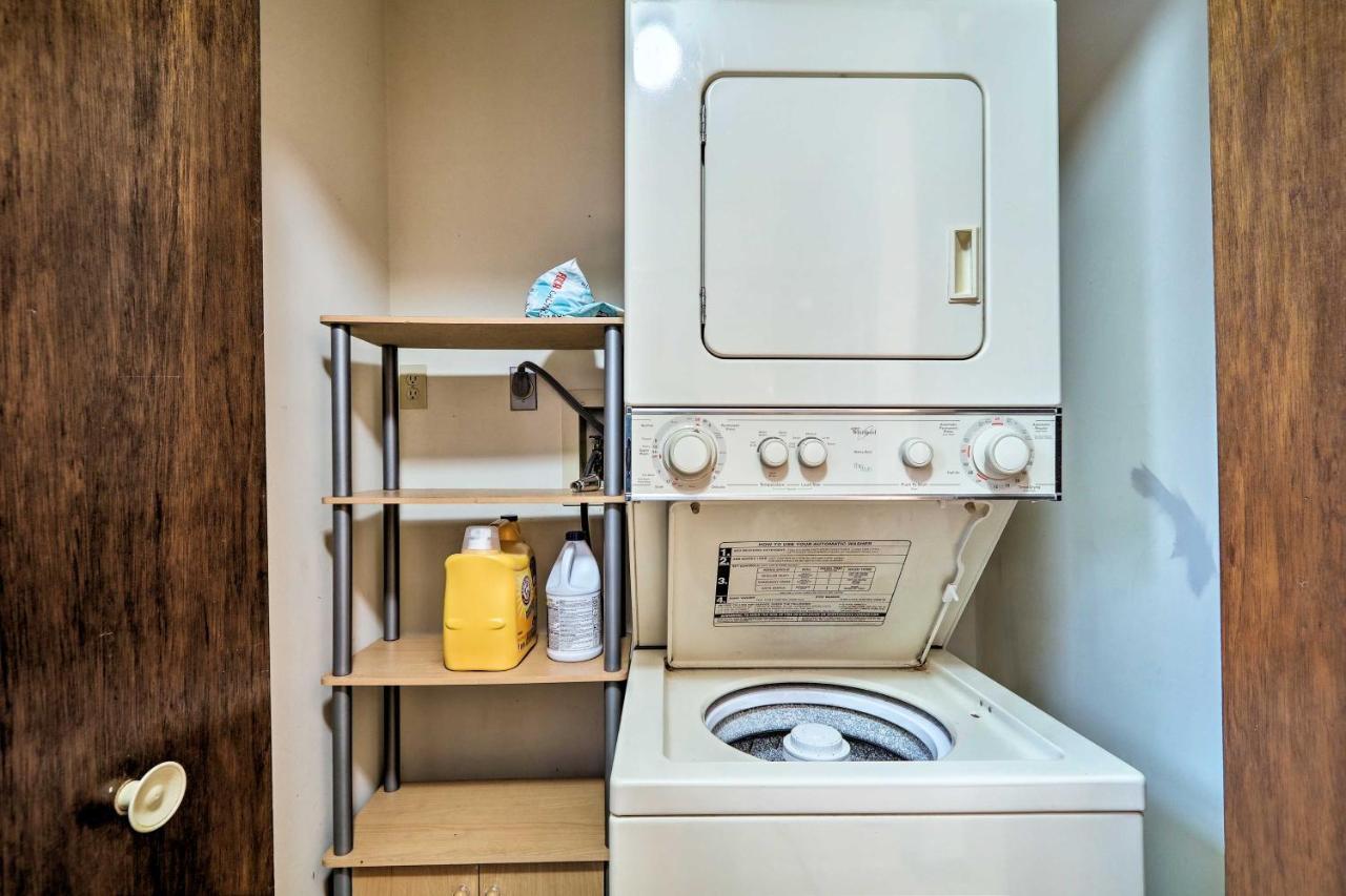 Quiet Poconos Getaway 23 Mi To Camelback Mountain Villa Albrightsville ภายนอก รูปภาพ