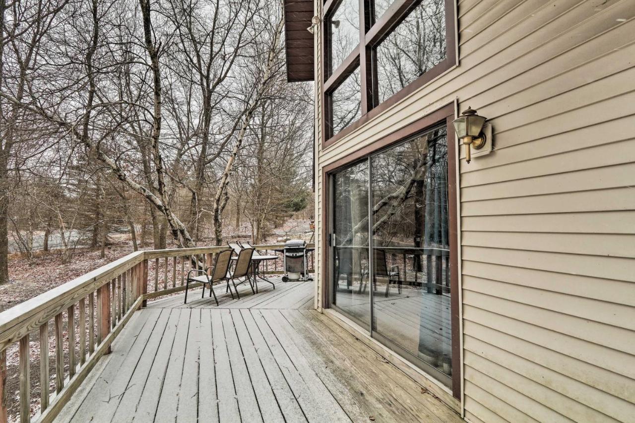 Quiet Poconos Getaway 23 Mi To Camelback Mountain Villa Albrightsville ภายนอก รูปภาพ
