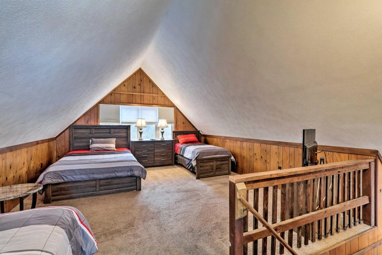 Quiet Poconos Getaway 23 Mi To Camelback Mountain Villa Albrightsville ภายนอก รูปภาพ